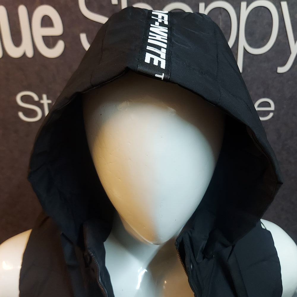 OFF WHITE EXCLUSIVE QUILTED SLEEVELESS JACKET-BLACK