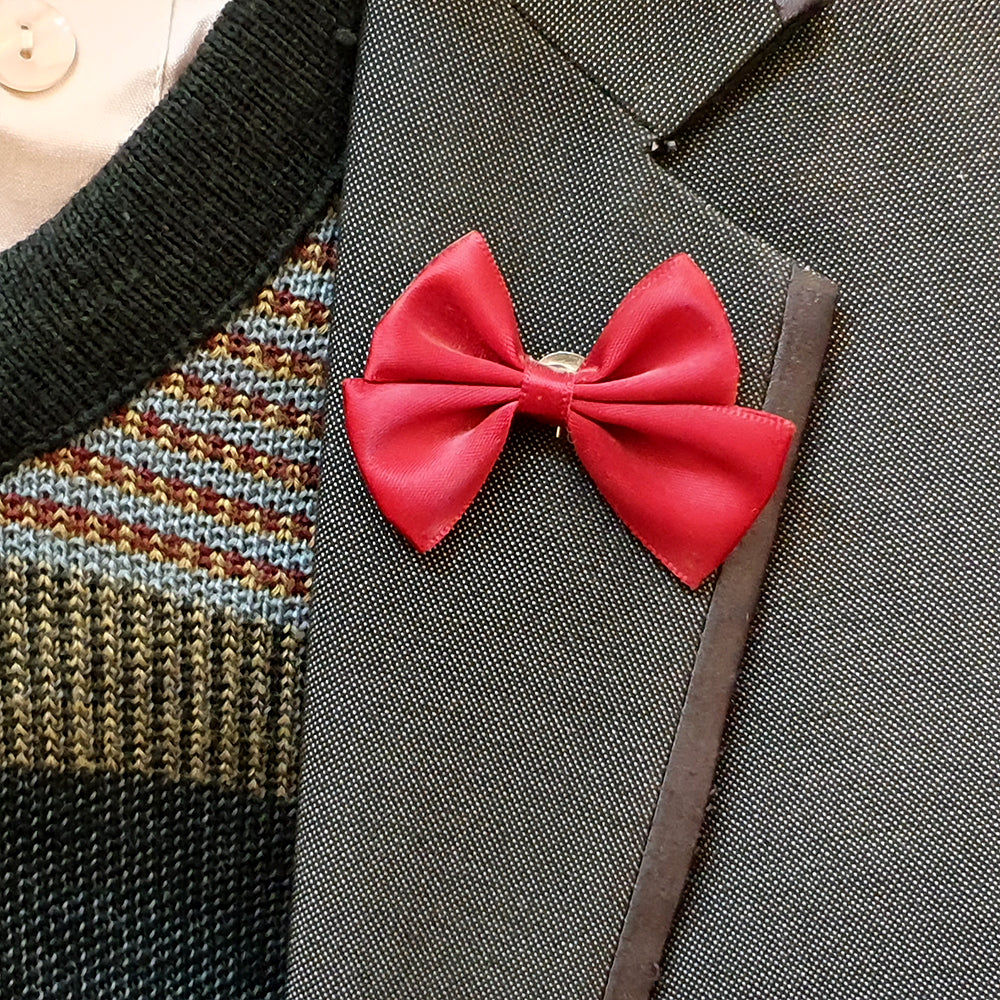 Bow Lapel pin